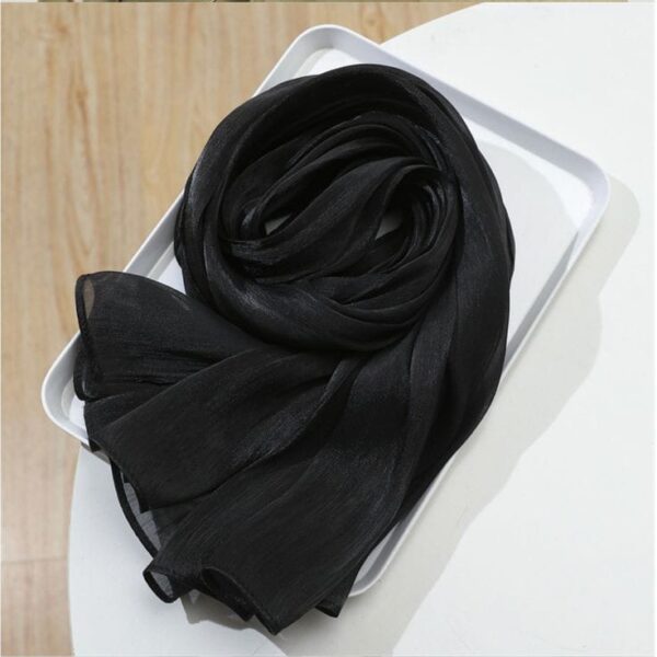 TLIJA HIJAB MODEL 2